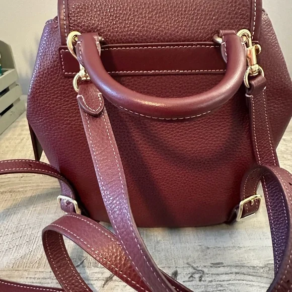 Coach Hadley Backpack Dark Vine - Picture 3 of 8